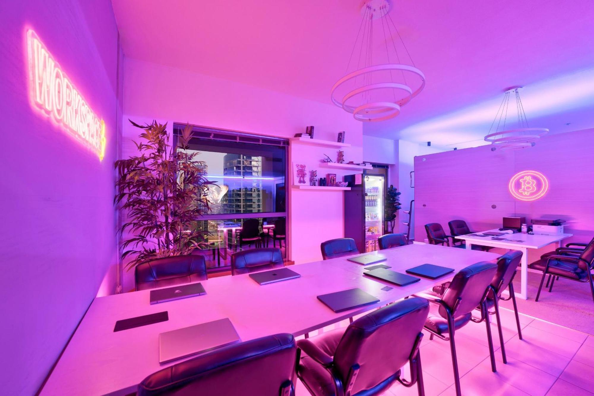 Berloga Capsule Jbr Hotel Dubai Exterior photo